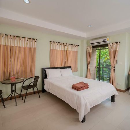 Banlanna Hotel Lampang Ngoại thất bức ảnh