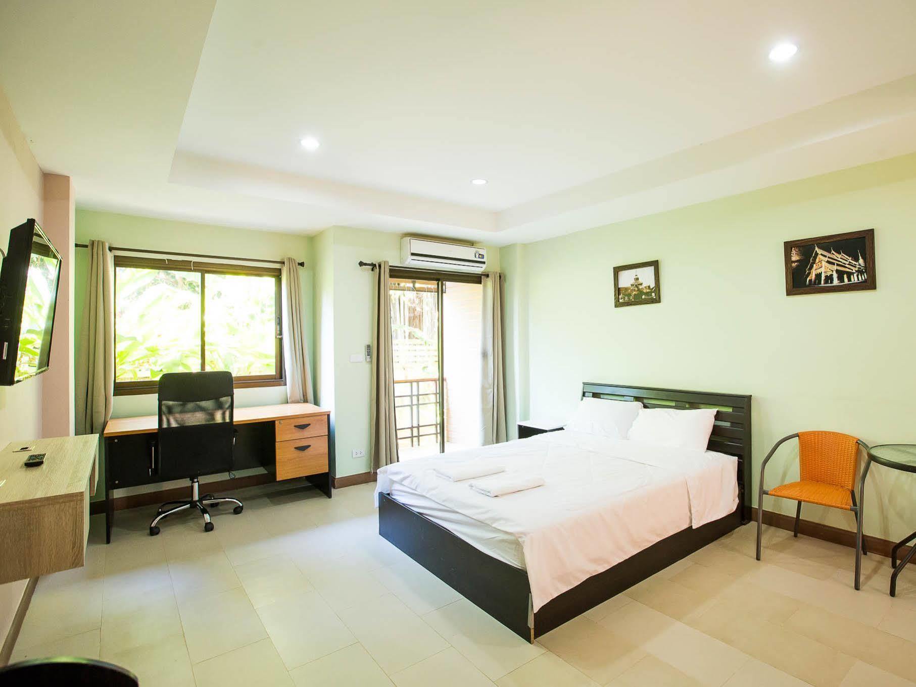 Banlanna Hotel Lampang Ngoại thất bức ảnh