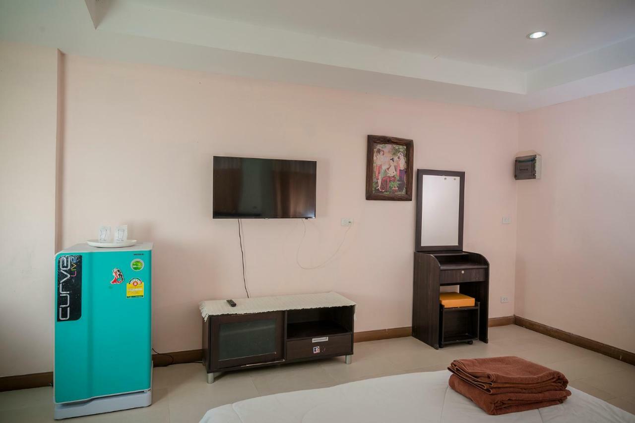 Banlanna Hotel Lampang Ngoại thất bức ảnh