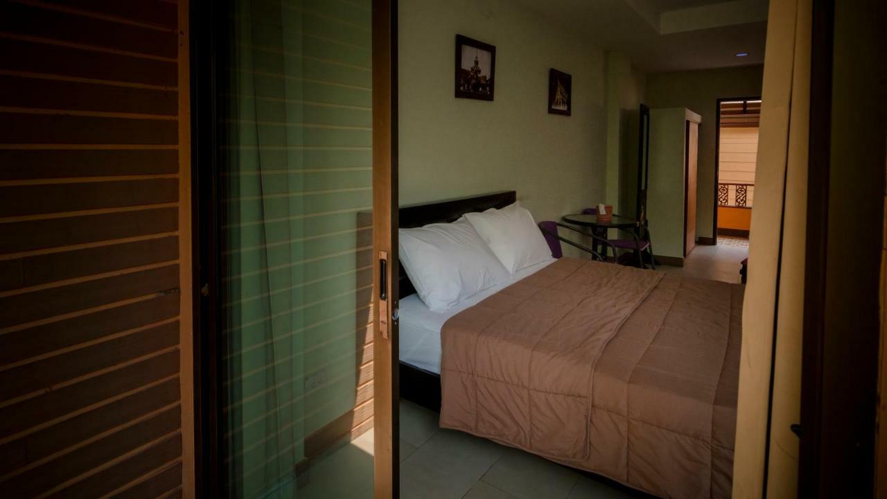 Banlanna Hotel Lampang Ngoại thất bức ảnh