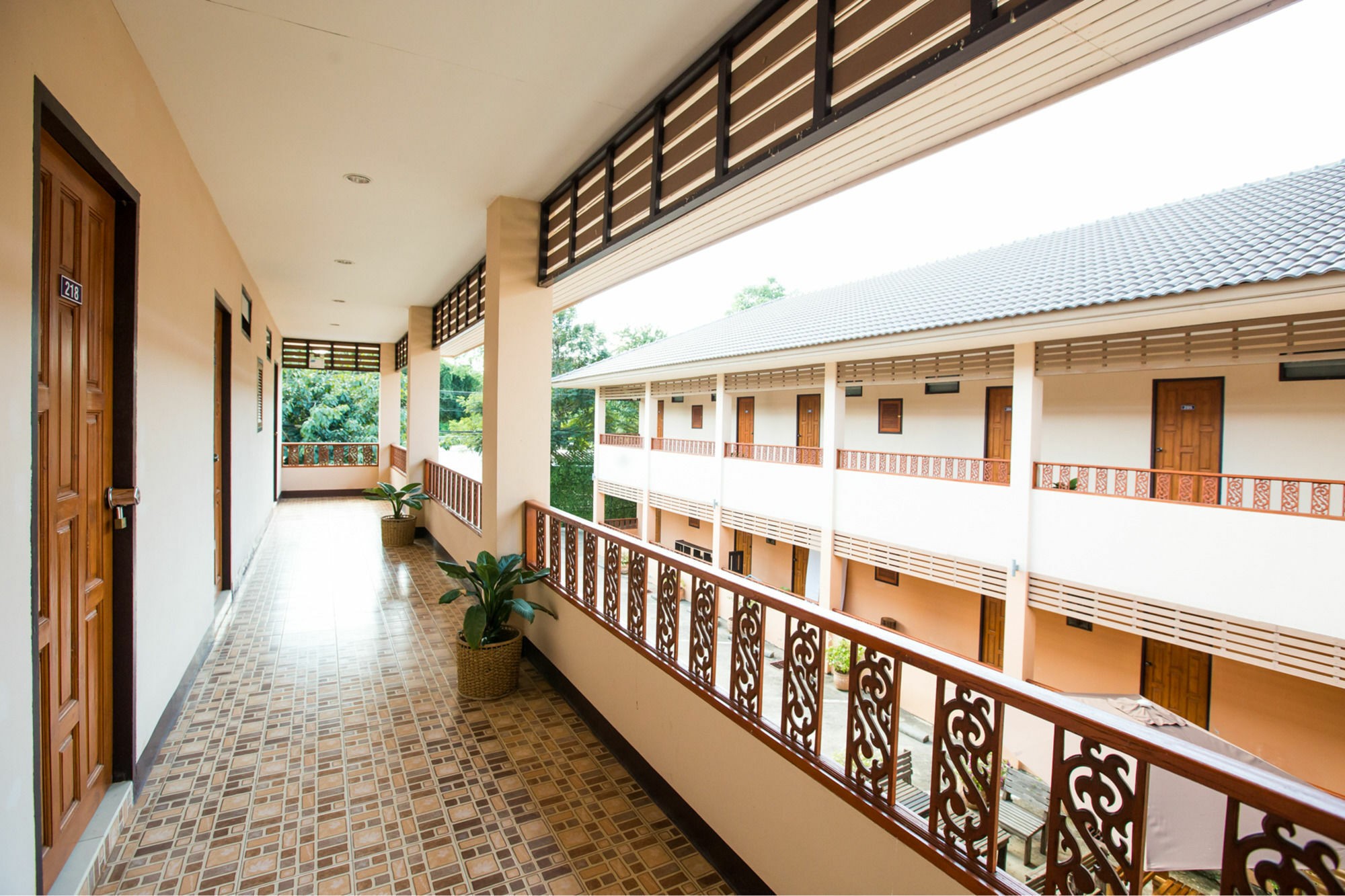 Banlanna Hotel Lampang Ngoại thất bức ảnh