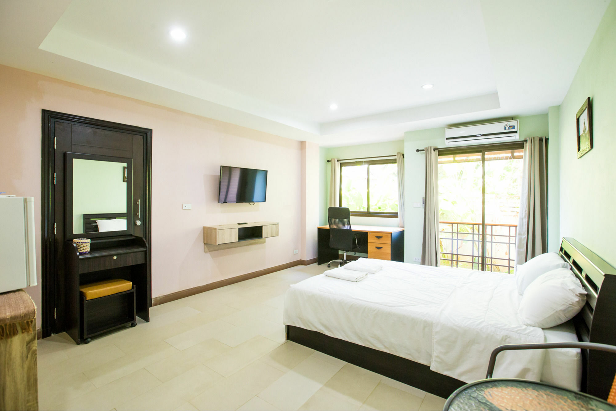 Banlanna Hotel Lampang Ngoại thất bức ảnh
