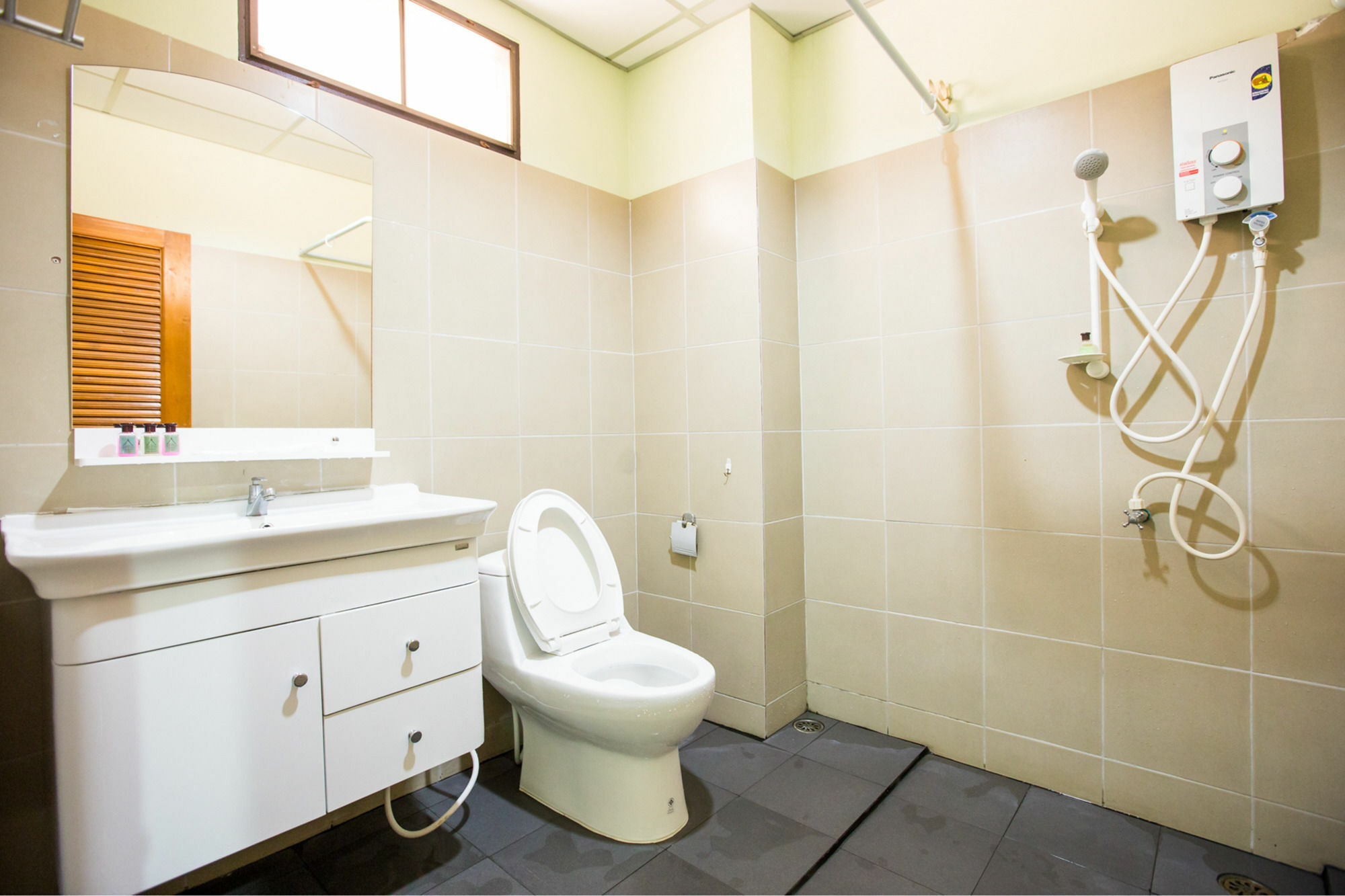 Banlanna Hotel Lampang Ngoại thất bức ảnh