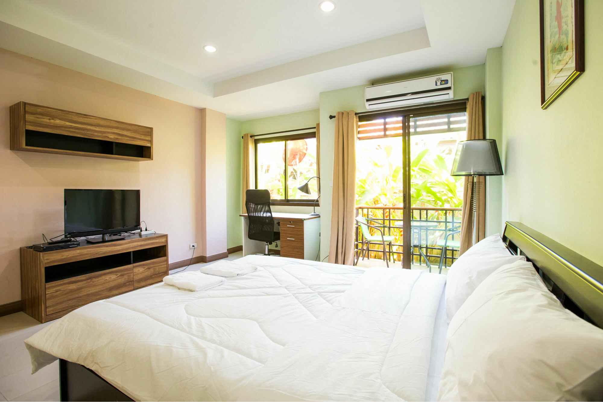Banlanna Hotel Lampang Ngoại thất bức ảnh